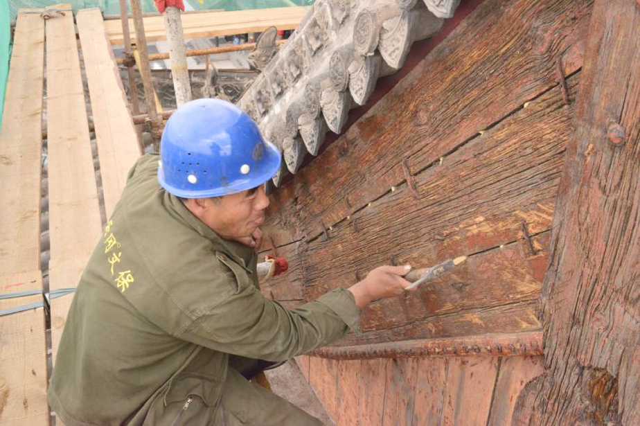 山花博缝下竹钉